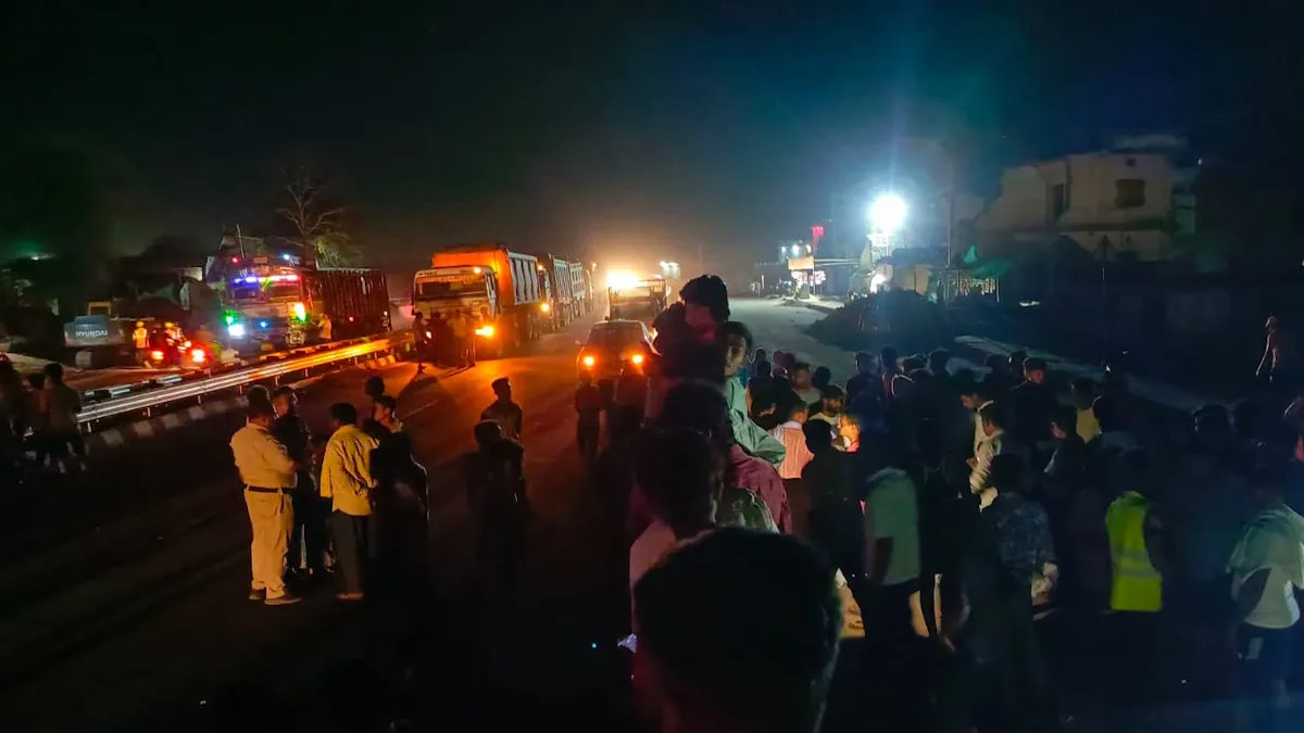 भारी वाहन की चपेट में आने से ग्रामीण की मौत, गुस्साए ग्रामीणों ने किया चक्काजाम…