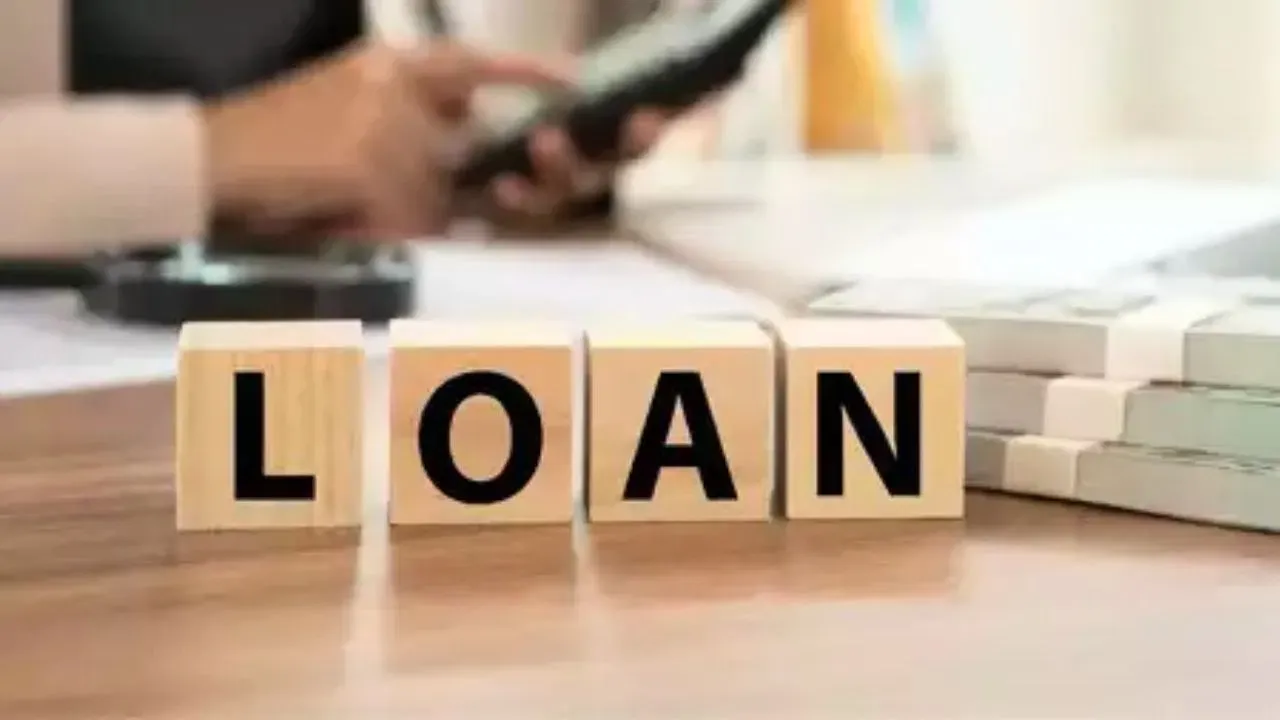 लोन लेने में पुरुषों से पीछे नहीं महिलाएं, पिछले 5 साल में 22 प्रतिशत की बढ़ोतरी