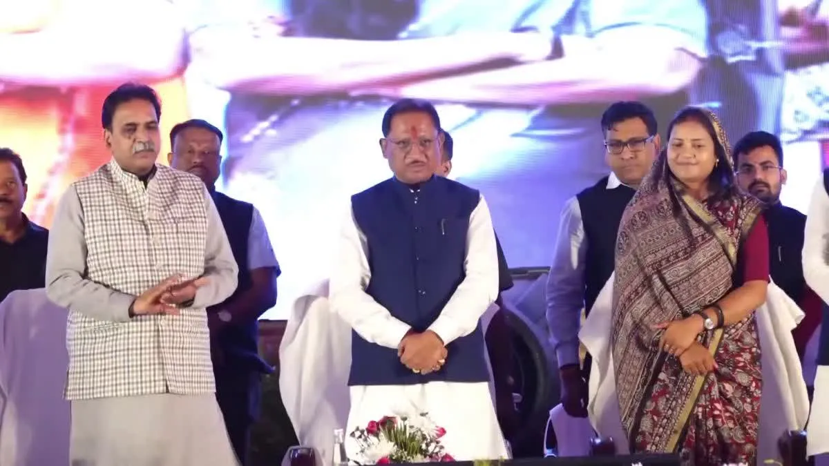 महिला दिवस पर महतारी वंदन योजना की 13वीं किस्त जारी, सीएम साय ने महिलाओं को दी बधाई, महिला मड़ई का समापन