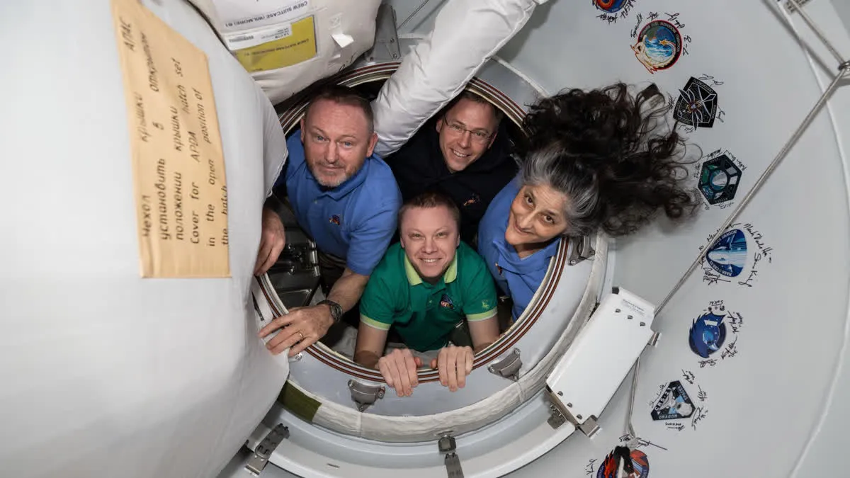 9 महीने बाद पृथ्वी पर लौट रही सुनीता विलियम्स, जानें कैसे देखें NASA की लाइव स्ट्रीमिंग 