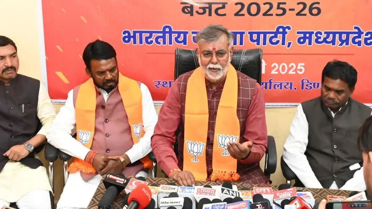 भिखारी वाले बयान पर प्रहलाद पटेल की सफाई, जीतू पटवारी पर लगाया आरोप