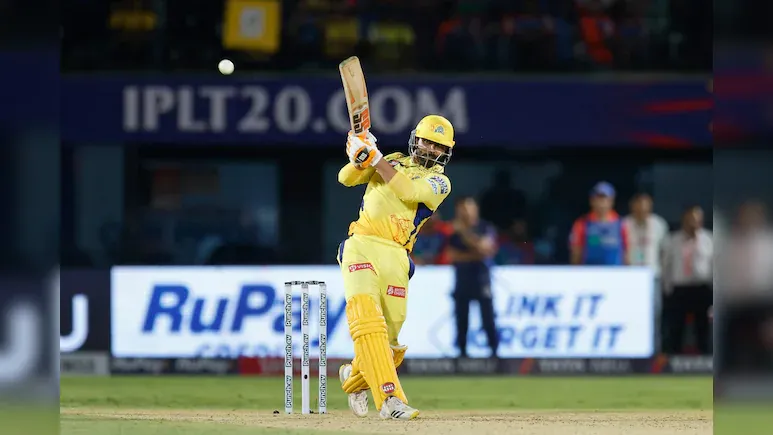CSK vs RCB: रविंद्र जडेजा का मेगा रिकॉर्ड, 17 सालों के IPL इतिहास में ये कारनामा करने वाले पहले खिलाड़ी बने