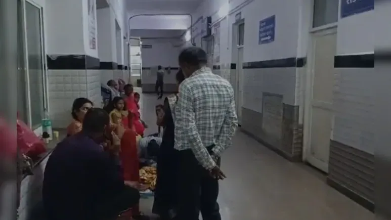रात को डिलीवरी हुई सुबह अपनों को भी नहीं पहचान रहीं महिलाएं, अस्पताल में मचा हड़कंप 