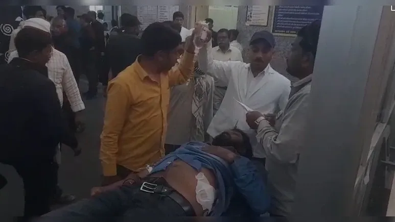 सतना में आरोपी ने युवक को दिनदहाड़े मारी गोली, हालत गंभीर, रीवा किया गया रेफर