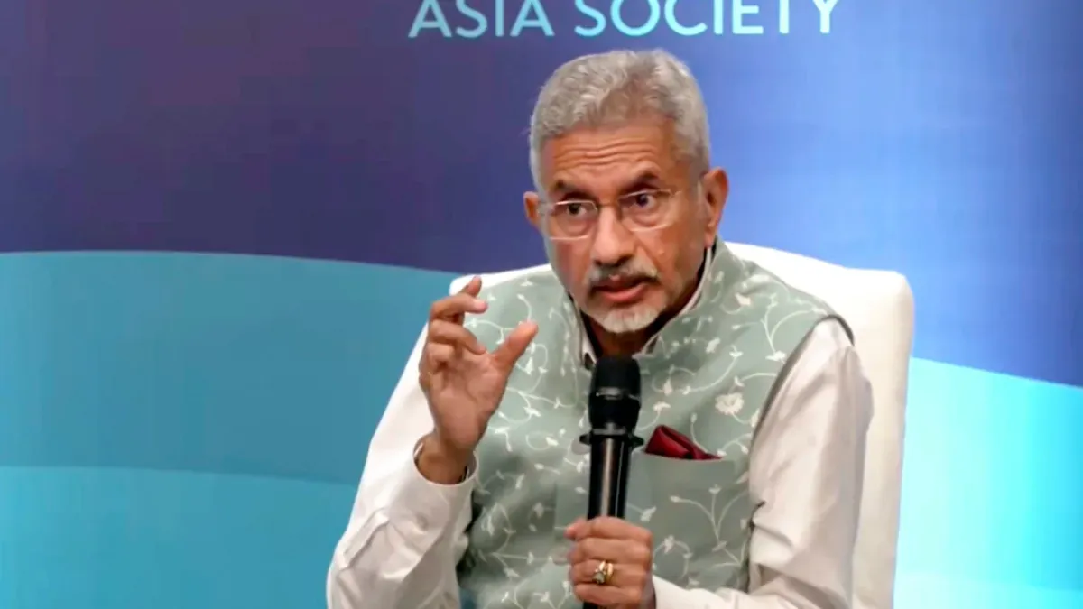 'तनावपूर्ण रिश्ते किसी के लिए फायदेमंद नहीं', चीन को लेकर बोले विदेश मंत्री जयशंकर