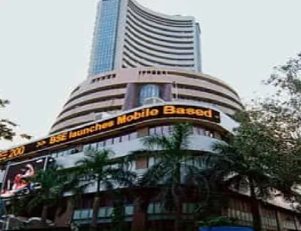 डोनाल्ड ट्रंप के फैसले से शेयर बाजार में जबरदस्त उछाल: सेंसेक्स 988 और निफ्टी 296 अंक चढ़ा