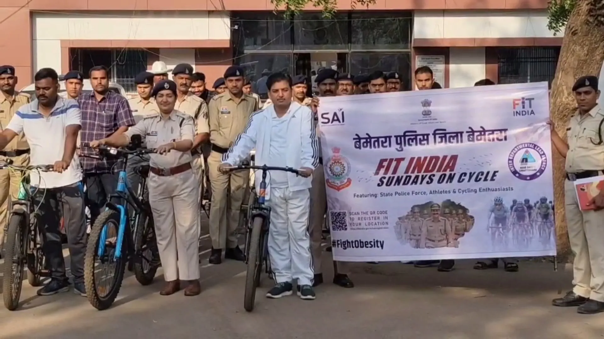 'फिट इंडिया संडे ऑन साइकिल' रैली का आयोजन, पुलिस जवानों ने दिया फिटनेस और पर्यावरण का संदेश
