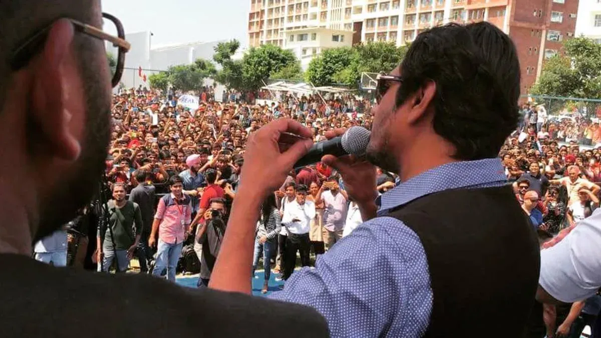 चौकीदारी से धनिया बेचने तक, इस एक्टर ने किए अजीबोगरीब काम, 12 साल बाद मिली पहचान तो कहलाने लगे एक्टिंग के बाप
