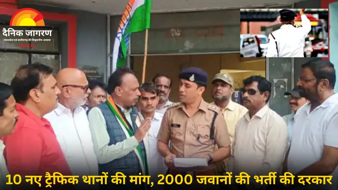 इंदौर की जाम से जूझती सड़कों पर कांग्रेस का हल्ला बोल, 10 नए ट्रैफिक थानों की मांग