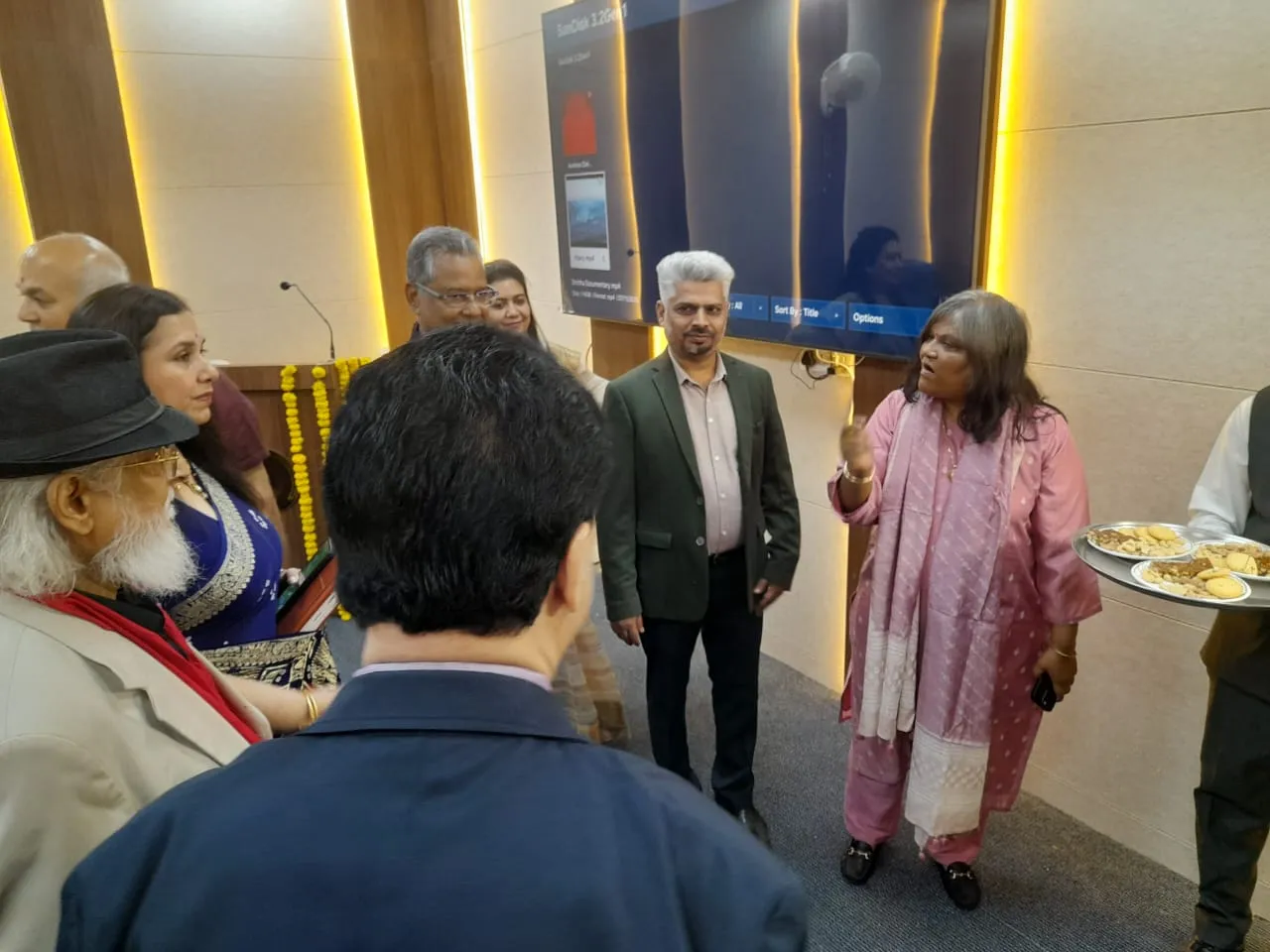 2eae0589-1307-4599-a272-e8c0ad853db6