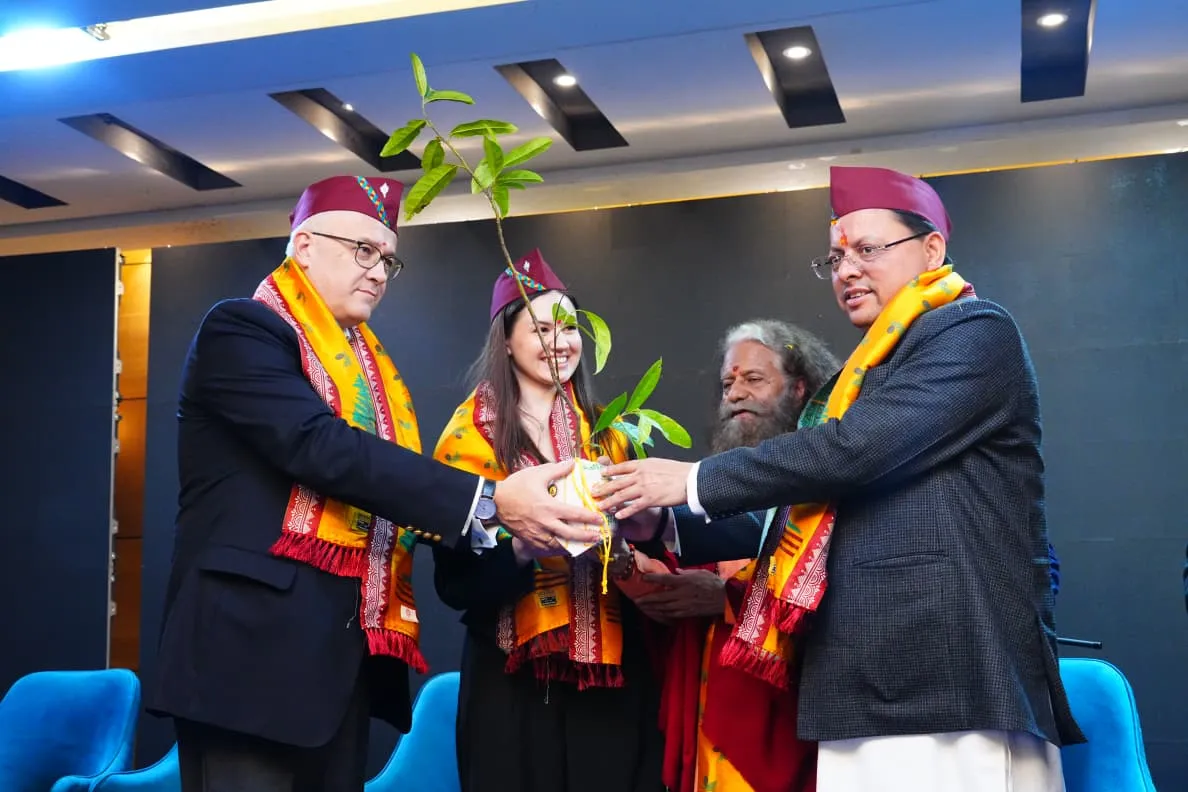 WhatsApp Image 2025-12-13 at 7.12.16 PM (1)