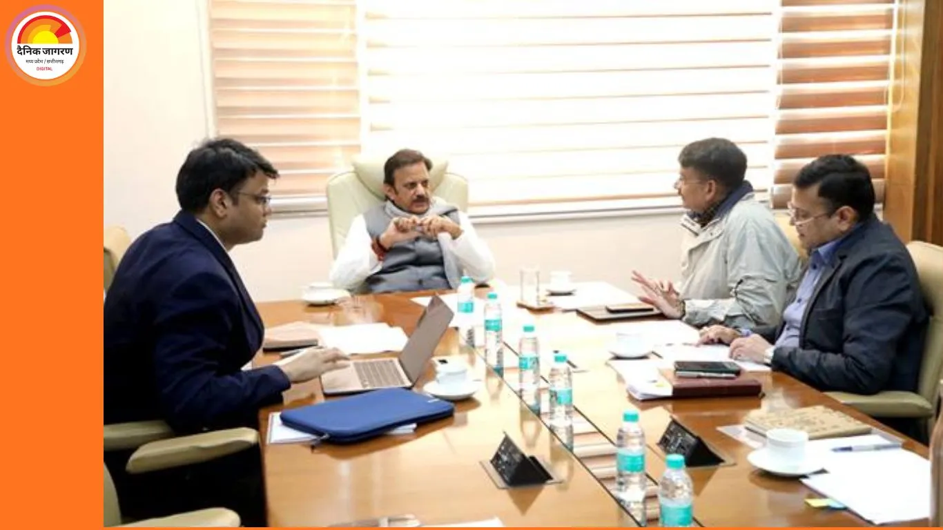 स्वास्थ्य सेवाओं की रफ्तार बढ़ाने पर सरकार का जोर: भर्तियों और बजट खर्च को लेकर उप मुख्यमंत्री के स्पष्ट निर्देश