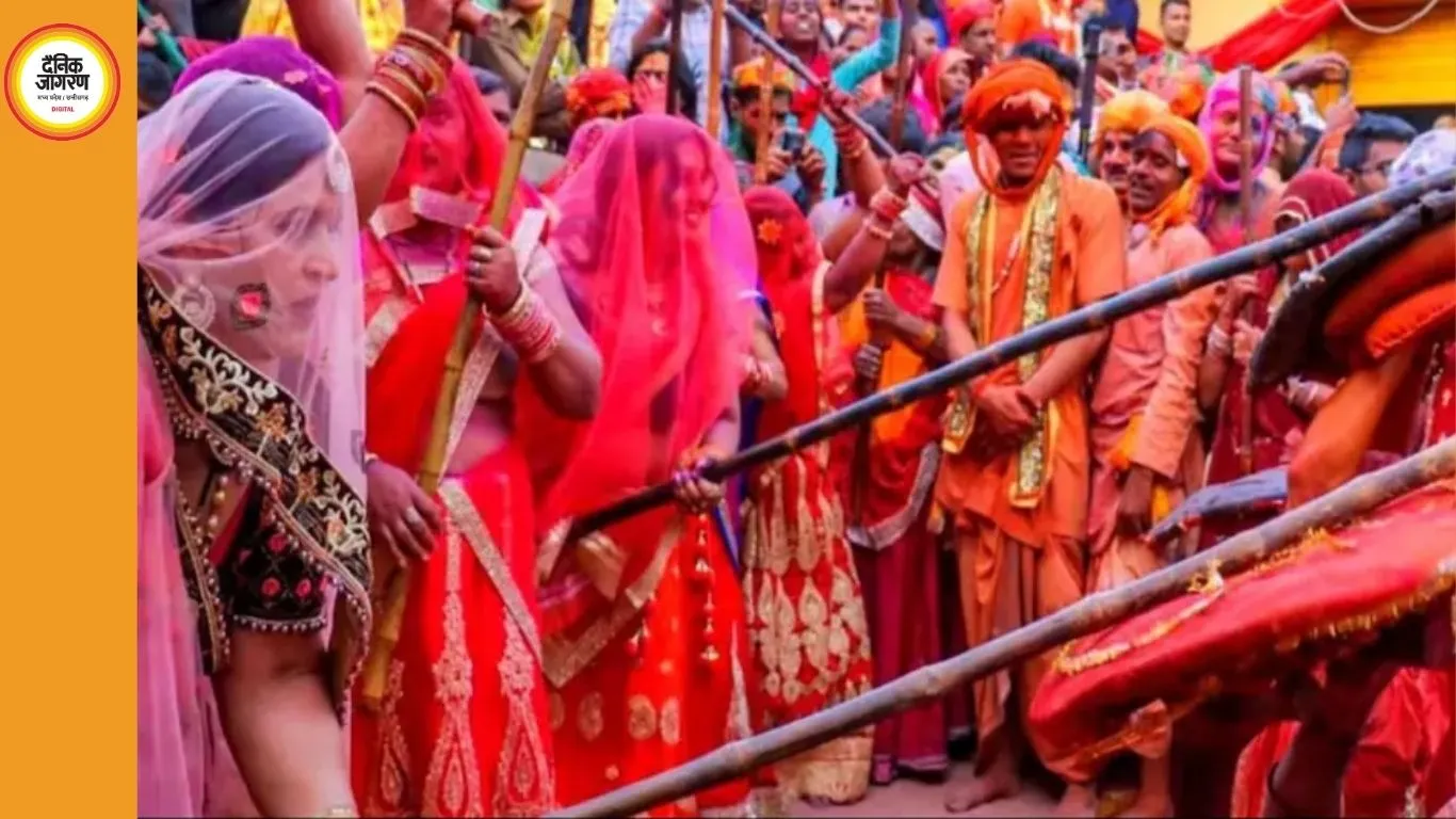 बरसाना में लट्ठमार होली का आगाज़: राधा-कृष्ण की परंपरा से जुड़ा अनोखा उत्सव