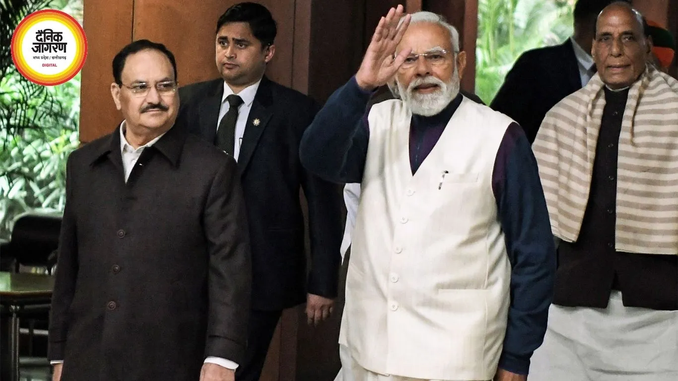 पेपर लीक विवाद पर सरकार की बढ़ी सक्रियता, PM मोदी के दो संदेशों के बाद सोनम वांगचुक ने खत्म किया अनशन