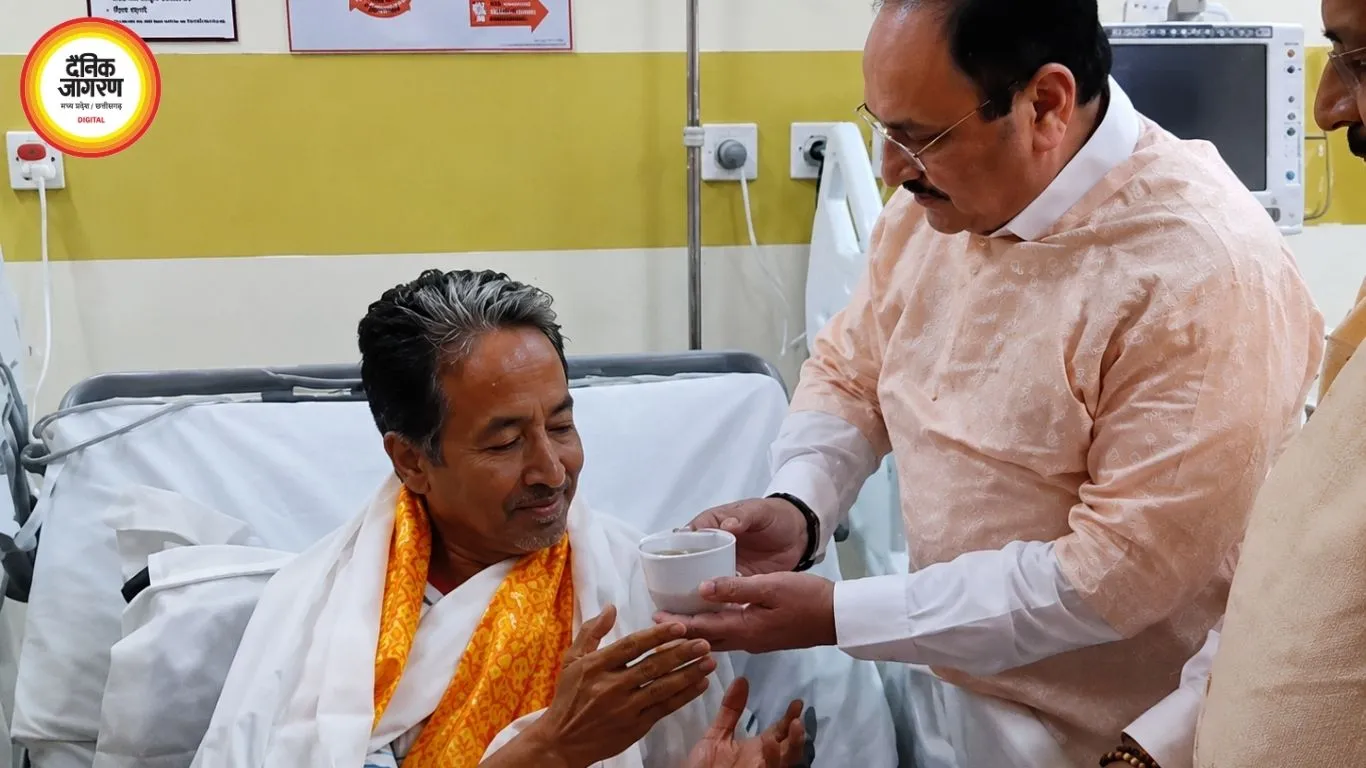 27 दिन बाद सोनम वांगचुक ने खत्म किया अनशन, सरकार से तीन मांगों पर मिला लिखित भरोसा