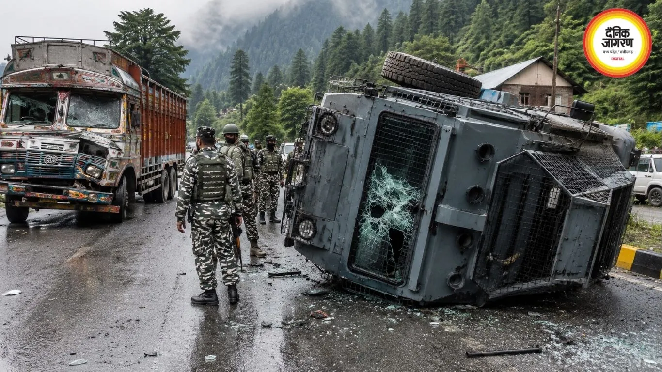 काजीगुंड में ट्रक से CRPF वाहन की भिड़ंत, पांच जवान घायल