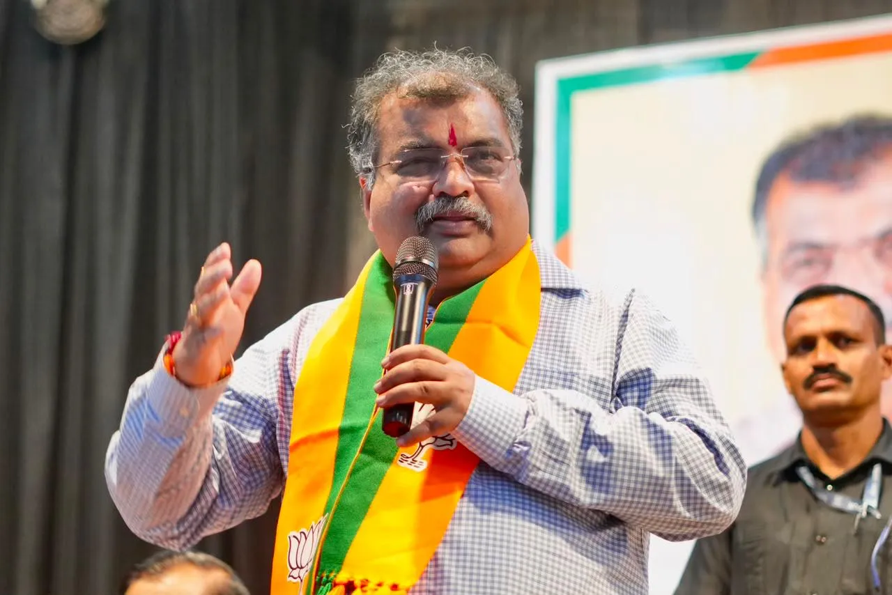 मुंबई की चॉल से अंतरराष्ट्रीय चैंपियनशिप तक ! भूटान में स्वर्ण पदक जीतने वाले 7 युवा बॉक्स-लंगड़ी चैंपियनों की उपलब्धि को भाजपा के प्रदेश अध्यक्ष रविंद्र चव्हाण ने किया सम्मान