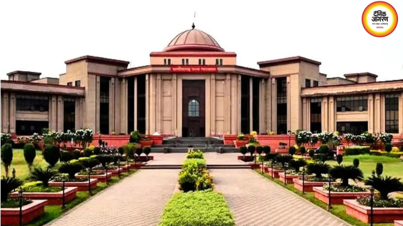 छत्तीसगढ़ हाईकोर्ट: एक वेतनवृद्धि रोकना छोटी सजा, इससे प्रमोशन नहीं रोका जा सकता