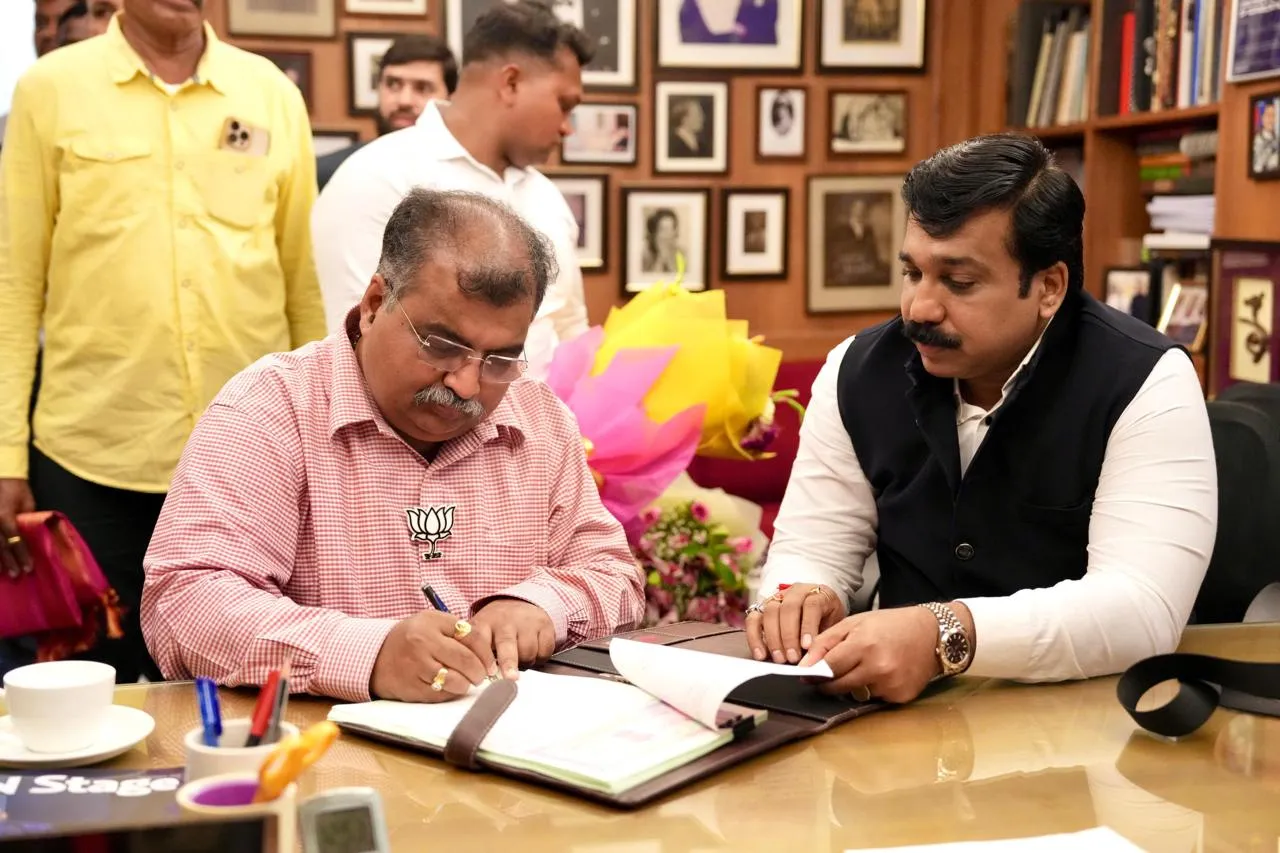 भाजपा प्रदेश अध्यक्ष रविंद्र चव्हाण के नेतृत्व में अखिल भारतीय कामगार कर्मचारी संघ और NCPA के बीच महत्वपूर्ण वेतन करार