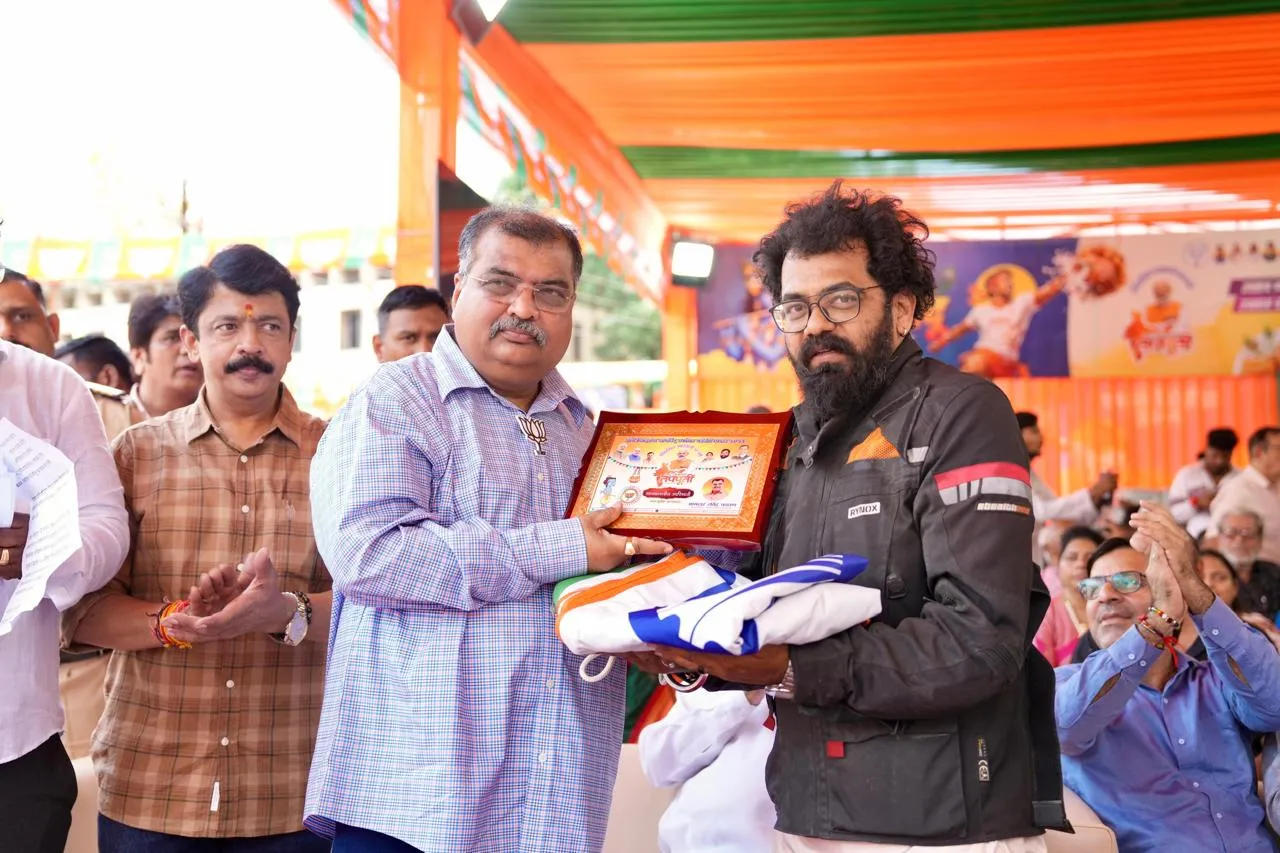 डोंबिवली से कारगिल तक तिरंगे और देशभक्ति का सफर, डोंबिवली के दहीहंडी उत्सव में हुआ भव्य समापन, 2252 किलोमीटर की रही लंबी यात्रा
