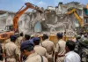 निशातपुरा में 11 मकानों पर चला बुलडोजर, हाईकोर्ट के आदेश पर कार्रवाई
