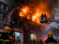 कांदिवली की कमर्शियल बिल्डिंग में तड़के आग, 11 लोग सुरक्षित निकाले गए