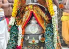 महाकालेश्वर मंदिर में भस्म आरती के साथ हुए बाबा महाकाल के दिव्य शृंगार, भक्तों ने किए अलौकिक दर्शन