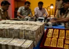 बीरभूम में घर से ₹28.5 करोड़ कैश और 15 किलो सोना बरामद, करीब ₹50 करोड़ की जब्ती