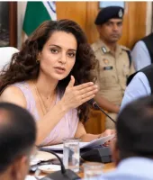 मंडी में सांसद निधि के कामों पर कंगना रनोट नाराज, अधिकारियों से पूछा- फंड खर्च में देरी क्यों?