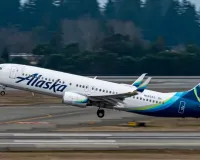 उड़ान भरने से पहले Alaska Airlines के विमान में हंगामा, पायलटों ने कॉकपिट किया लॉकडाउन