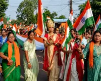 बिलासपुर में महिलाओं की तिरंगा यात्रा, 300 फीट ध्वज के साथ निकला मार्च