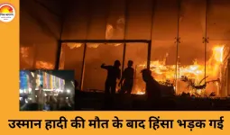 बांग्लादेश में पत्रकार फंसे, प्रदर्शनकारियों ने डेली स्टार और प्रोथोम आलो ऑफिस जलाया