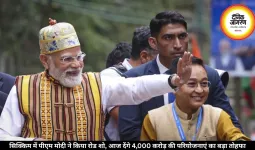 सिक्किम में पीएम मोदी ने किया रोड शो, आज देंगे 4,000 करोड़ की परियोजनाएं का बड़ा तोहफा