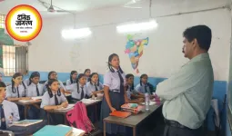 रायपुर में जिला शिक्षा अधिकारी का औचक निरीक्षण, स्कूलों में मिलीं खामियां; समय पर सिलेबस पूरा कराने के दिए निर्देश