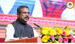 केंद्रीय शिक्षा मंत्री धर्मेंद्र प्रधान ने दिया इस्तीफा, छात्र आंदोलन के बीच लिया बड़ा फैसला