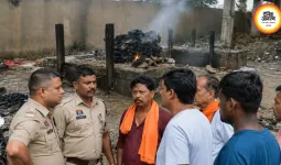 मुक्तिधाम में पालतू कुत्ते के दाह संस्कार पर विवाद, निगम कर्मचारी पर कार्रवाई
