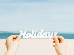 साल 2026 की छुट्टियों का कैलेंडर जारी: जानिए कब मिलेंगी सरकारी छुट्टियां और कितने बनेंगे लंबे वीकेंड