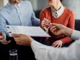 ₹436 सालाना में 2 लाख का जीवन बीमा: मिडिल क्लास और कम आय वाले परिवारों के लिए बड़ी राहत