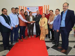 अत्याधुनिक क्लब हाउस-कम-कम्युनिटी सेंटर का भव्य शुभारंभ