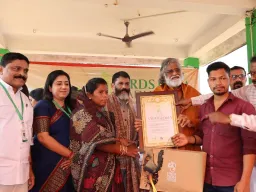 ढेंकनाल में 100 आदिवासी परिवारों को मिले पक्के घर