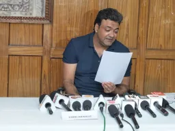 पूर्व गूगल वेंडर कर्मचारी ने धार्मिक भेदभाव का आरोप लगाया, सुप्रीम कोर्ट में लंबित समीक्षा याचिका पर सुनवाई की मांग