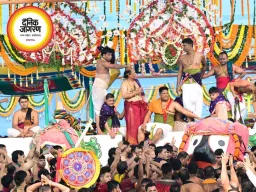 108 कलशों के पवित्र जल से महाप्रभु का महाअभिषेक, खुले मंच से दिए भक्तों को दर्शन