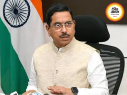प्रह्लाद जोशी बने देश के नए शिक्षा मंत्री, राष्ट्रपति ने सौंपी शिक्षा मंत्रालय की अतिरिक्त जिम्मेदारी