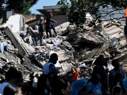 Colombia Earthquake: 7.4 तीव्रता के भूकंप से कोलंबिया में तबाही, कम से कम 111 मौतें; मलबे में जिंदगी की तलाश जारी