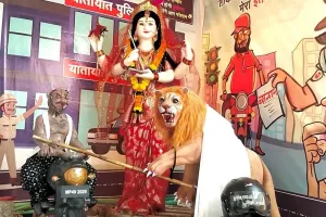 नरसिंहपुर में कला और संदेश का संगम: मातारानी ने बाइक चालकों को कराया जागरूक