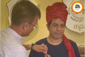 हर स्कूल में थिएटर विषय होना चाहिए, बोले एनएसडी निदेशक