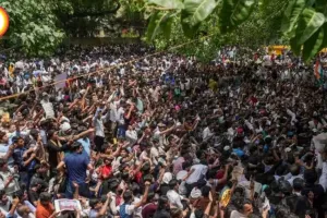 जंतर-मंतर मारपीट मामले में CJP का थाने तक मार्च, निउशु आजाद के पिता के लिए कार्रवाई की मांग