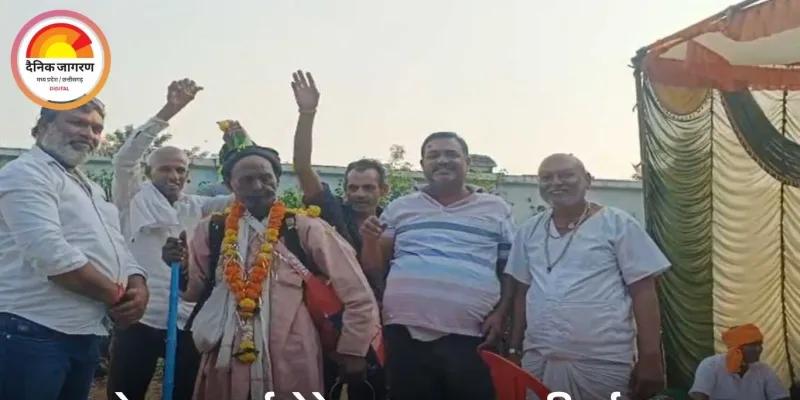 मुस्लिम बुजुर्ग सुल्तान खान मां नर्मदा परिक्रमा पर निकले